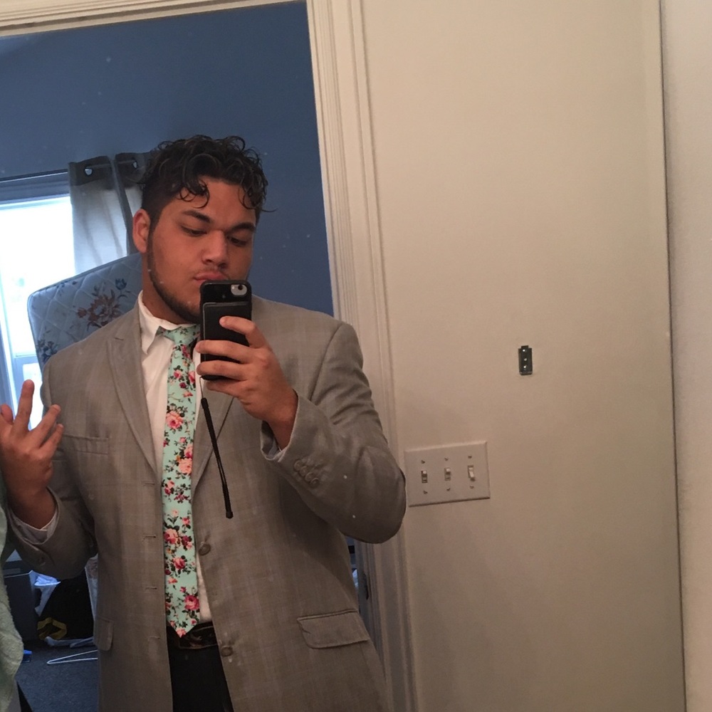 Meet your Posher, Charles